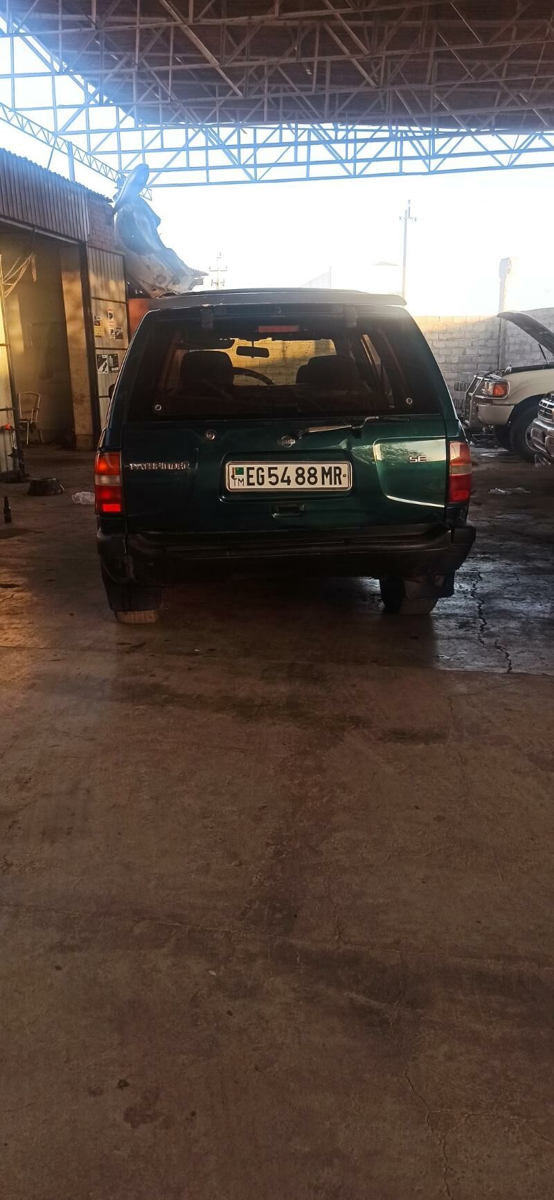 Nissan Pathfinder 1997 - 77 000 TMT - Мары - img 4