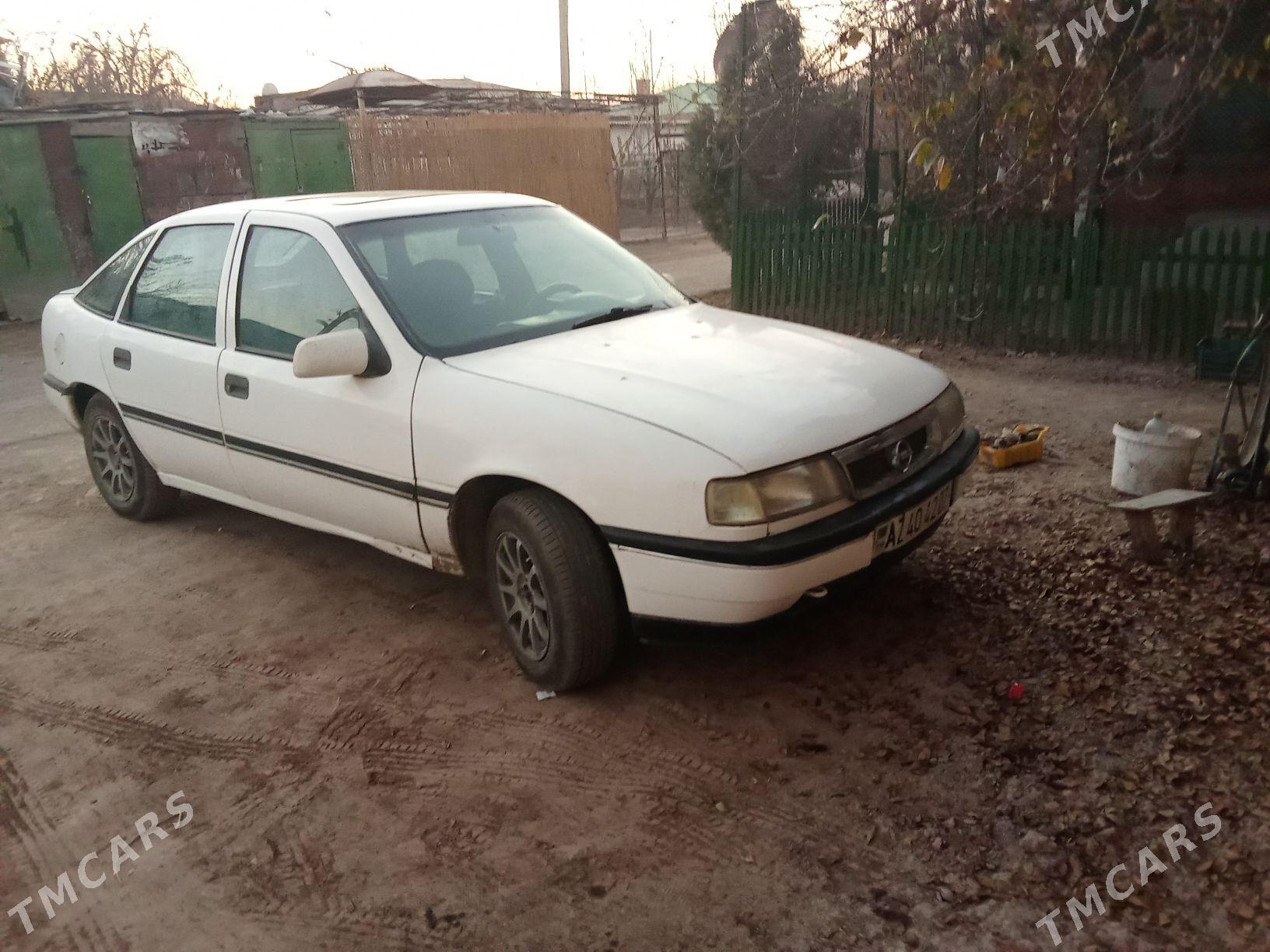 Opel Vectra 1992 - 40 000 TMT - Дашогуз - img 3