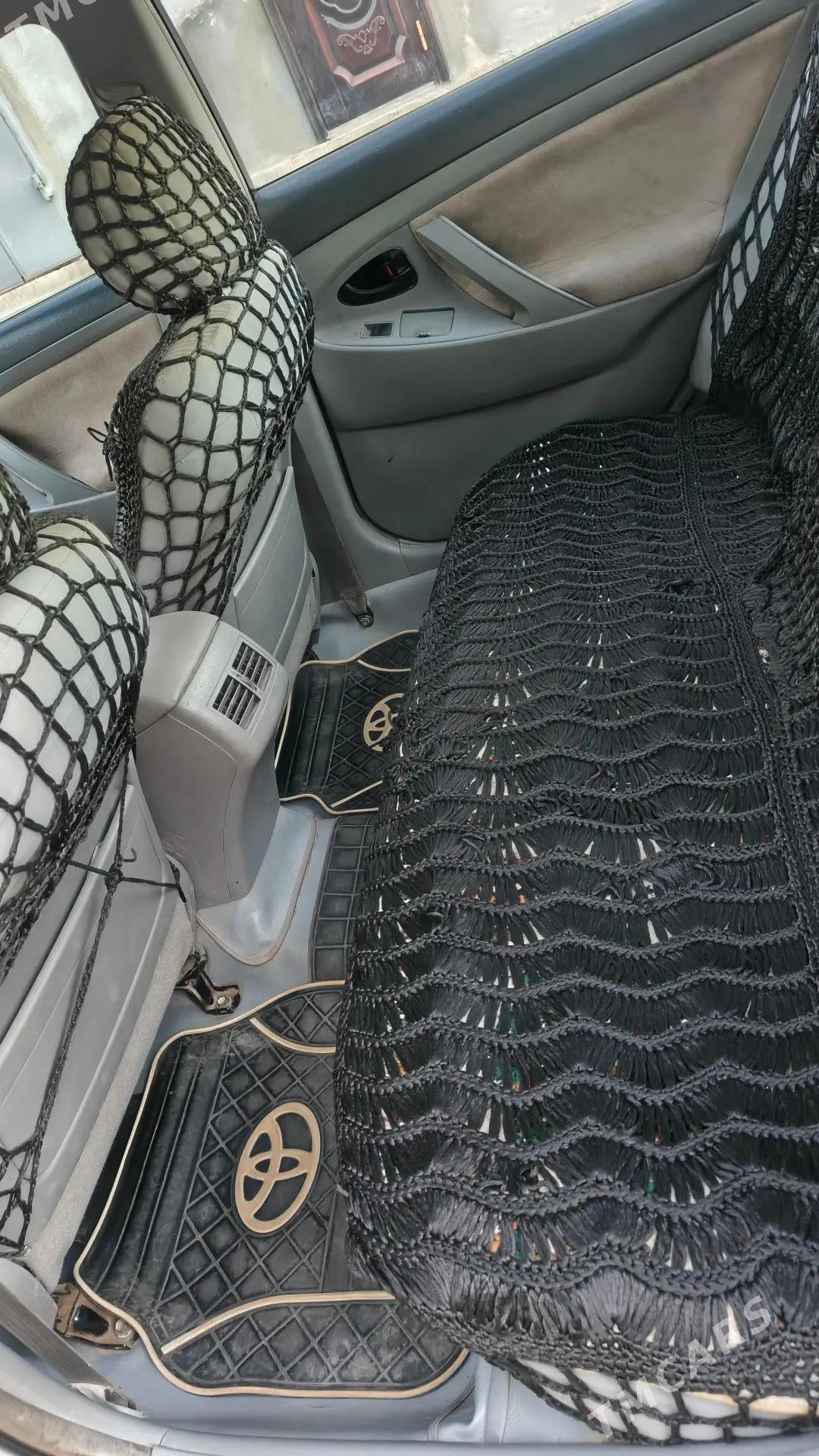 Toyota Camry 2010 - 150 000 TMT - Теджен - img 4