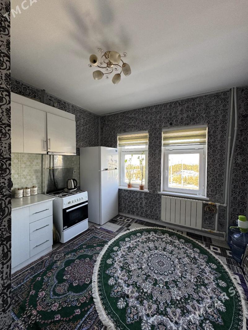 Mir-7/3 2-etaź 2-komnat - Ашхабад - img 4