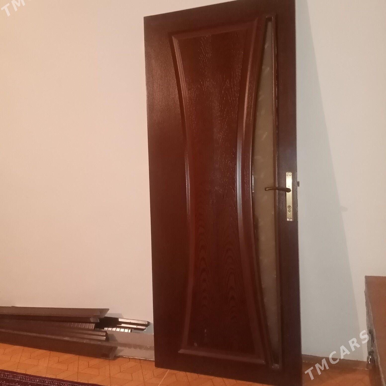 Satlyk gapyny - Балканабат - img 2