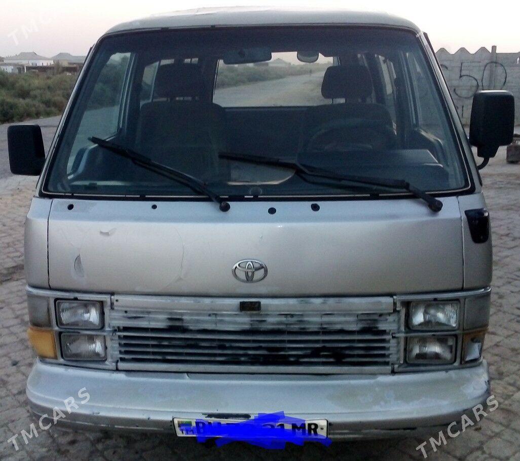Toyota Hiace 1990 - 40 000 TMT - Байрамали - img 1