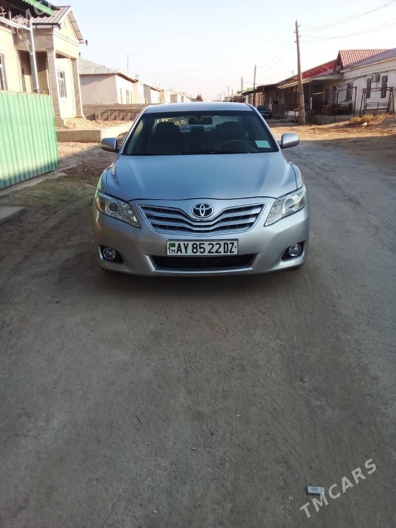 Toyota Camry 2010 - 160 000 TMT - Шабатский этрап - img 1