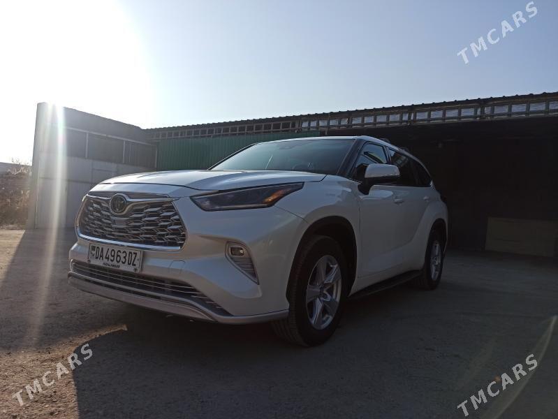 Toyota Highlander 2021 - 540 000 TMT - Кёнеургенч - img 2