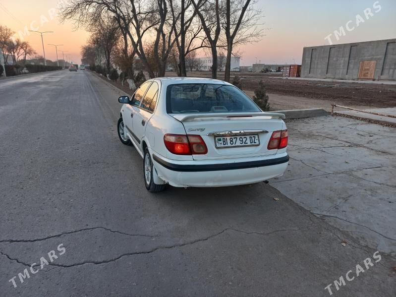 Nissan Sunny 2002 - 63 000 TMT - етр. Туркменбаши - img 2