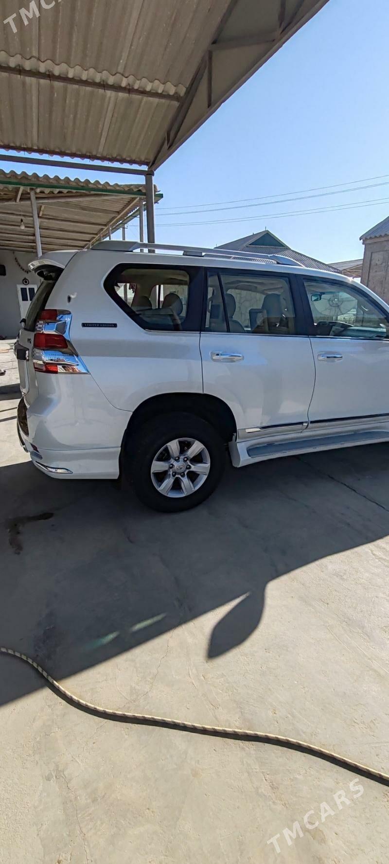 Toyota Land Cruiser Prado 2016 - 730 000 TMT - Этрек - img 4