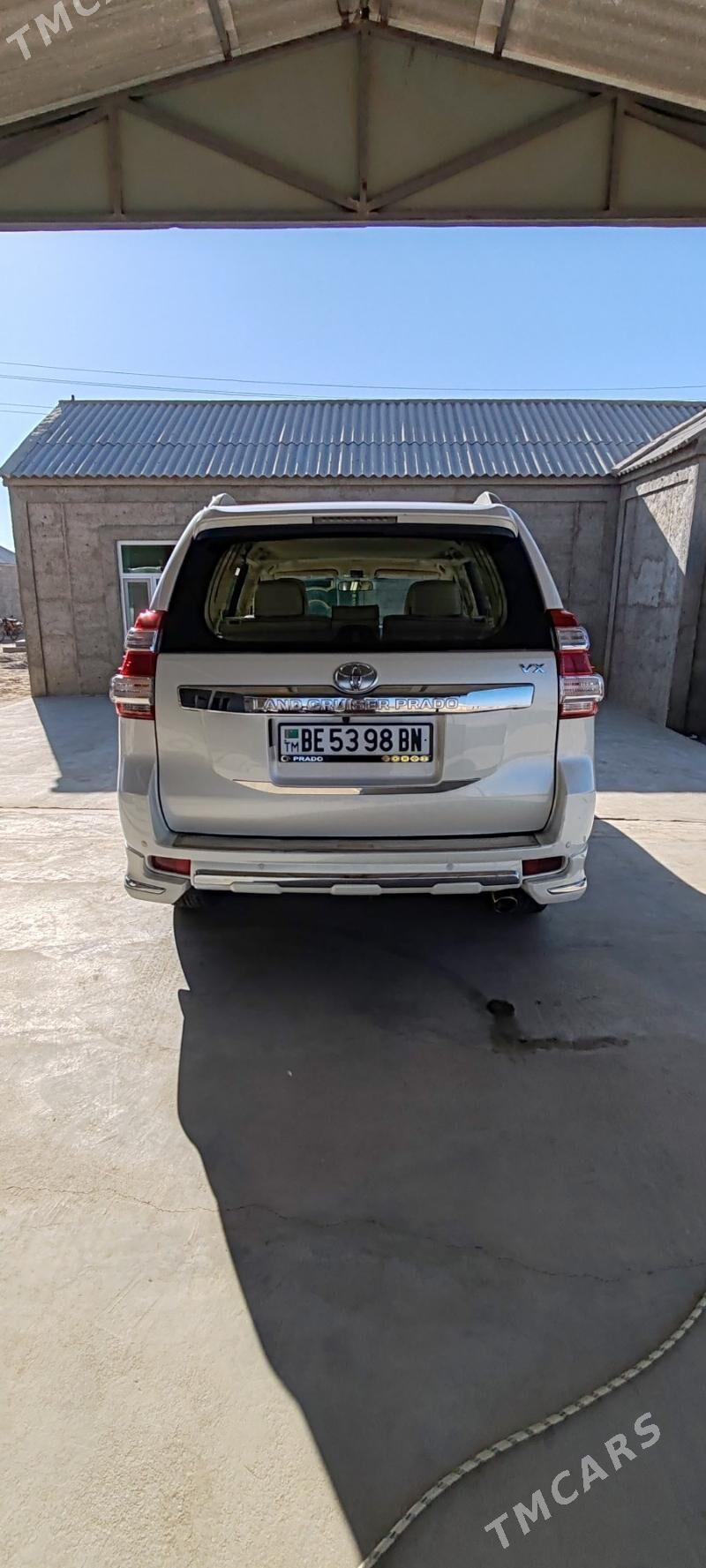 Toyota Land Cruiser Prado 2016 - 730 000 TMT - Этрек - img 5