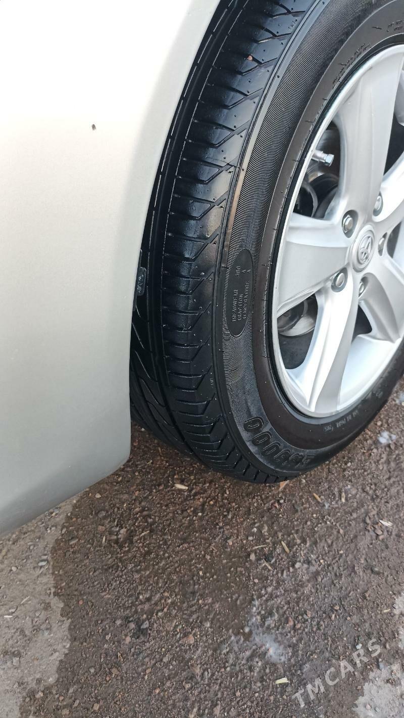 Toyota Camry 2004 - 170 000 TMT - Дашогуз - img 6