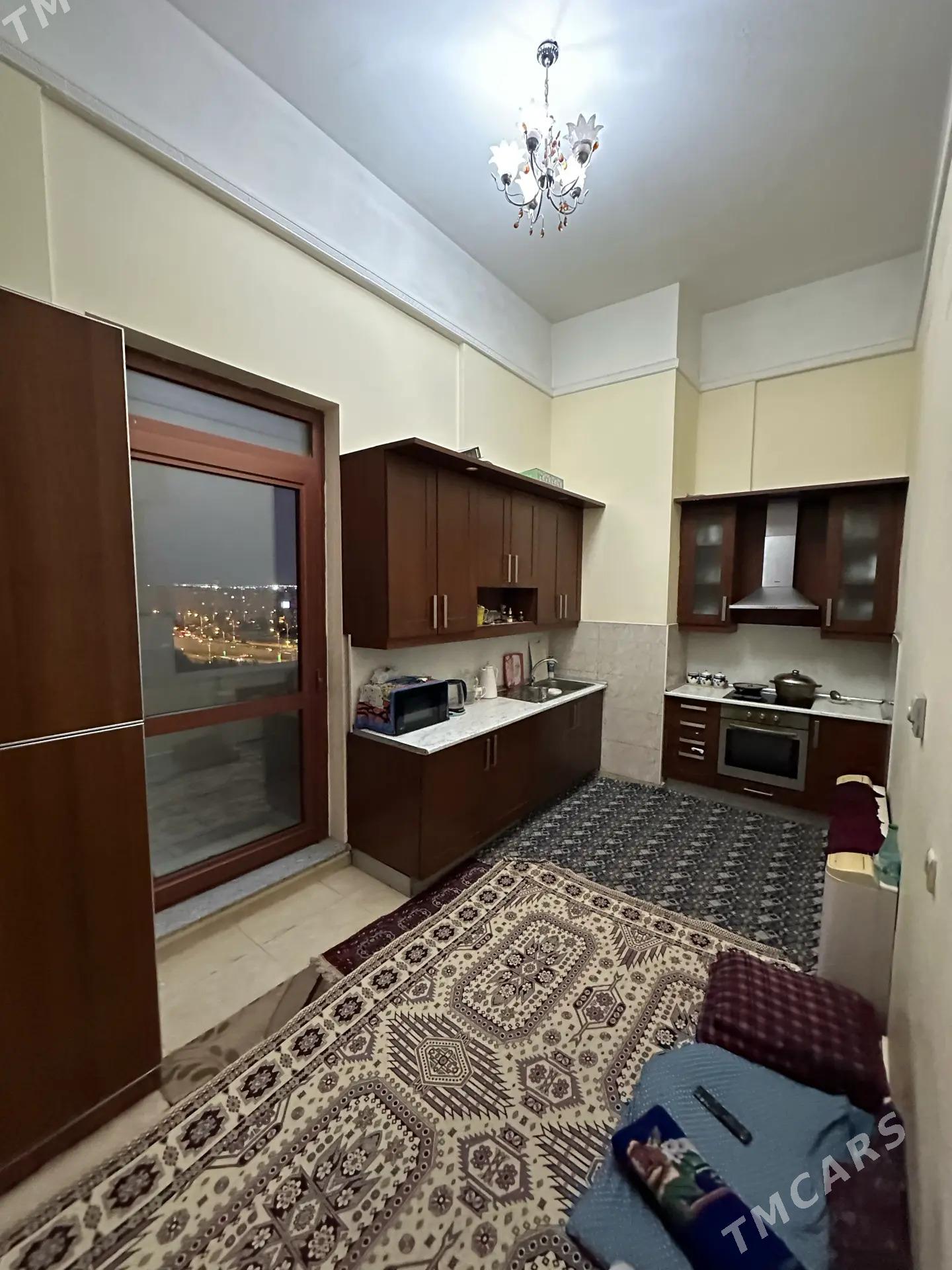 Nebitgaz elitka 2 komnat - Нефтегаз (ул. Андалиб-Юбилейная) - img 6