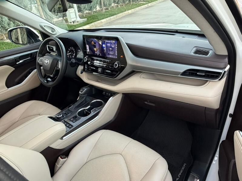 Toyota Highlander 2021 - 655 000 TMT - Ашхабад - img 9