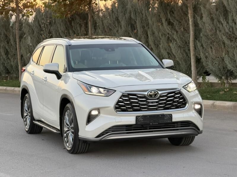 Toyota Highlander 2021 - 655 000 TMT - Ашхабад - img 3