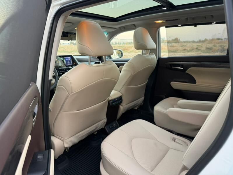 Toyota Highlander 2021 - 655 000 TMT - Ашхабад - img 8