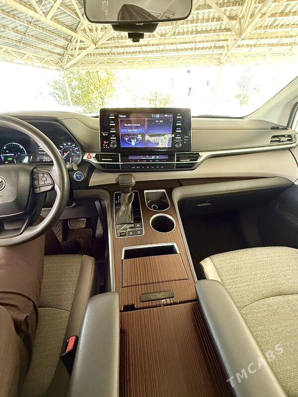 Toyota Sienna 2022 - 479 000 TMT - Aşgabat - img 9