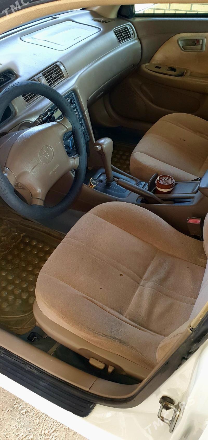 Toyota Camry 1999 - 139 000 TMT - Мургап - img 6