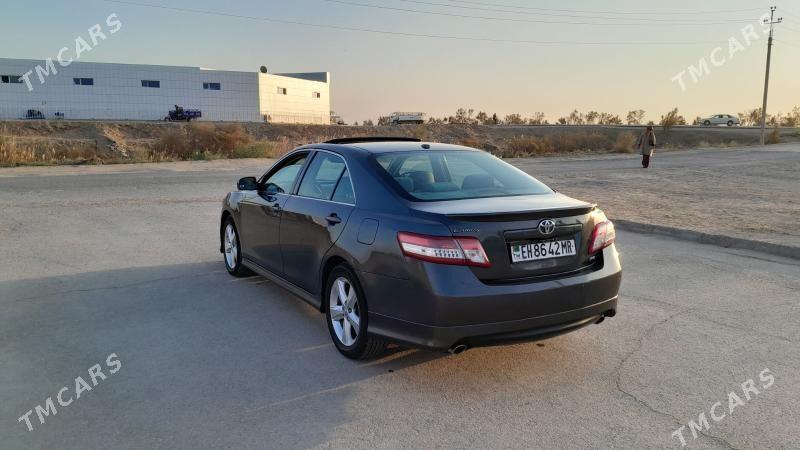 Toyota Camry 2010 - 198 000 TMT - Ýolöten - img 8