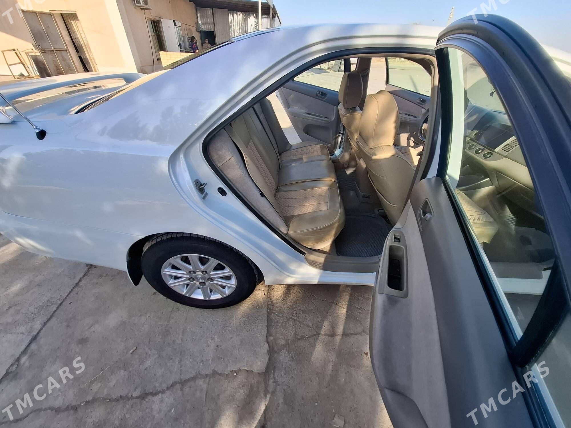 Toyota Camry 2003 - 210 000 TMT - Мары - img 3