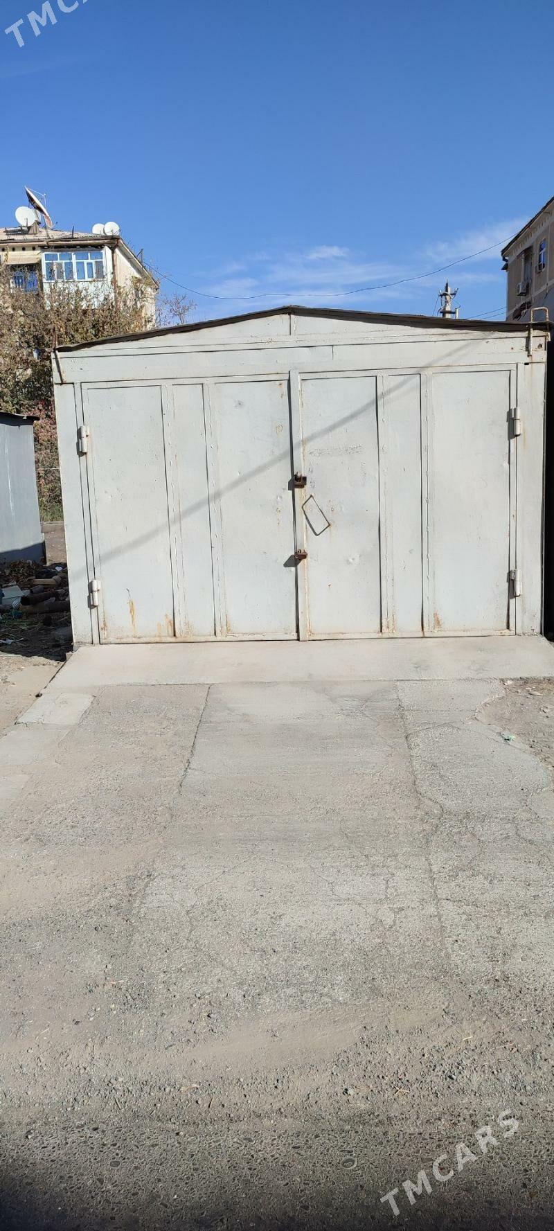 Garaz - Mary - img 4