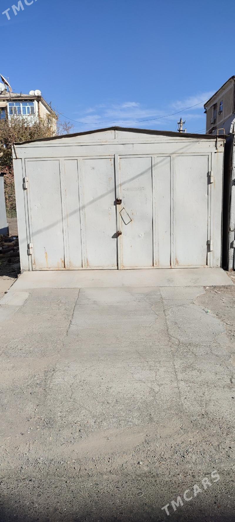 Garaz - Mary - img 1