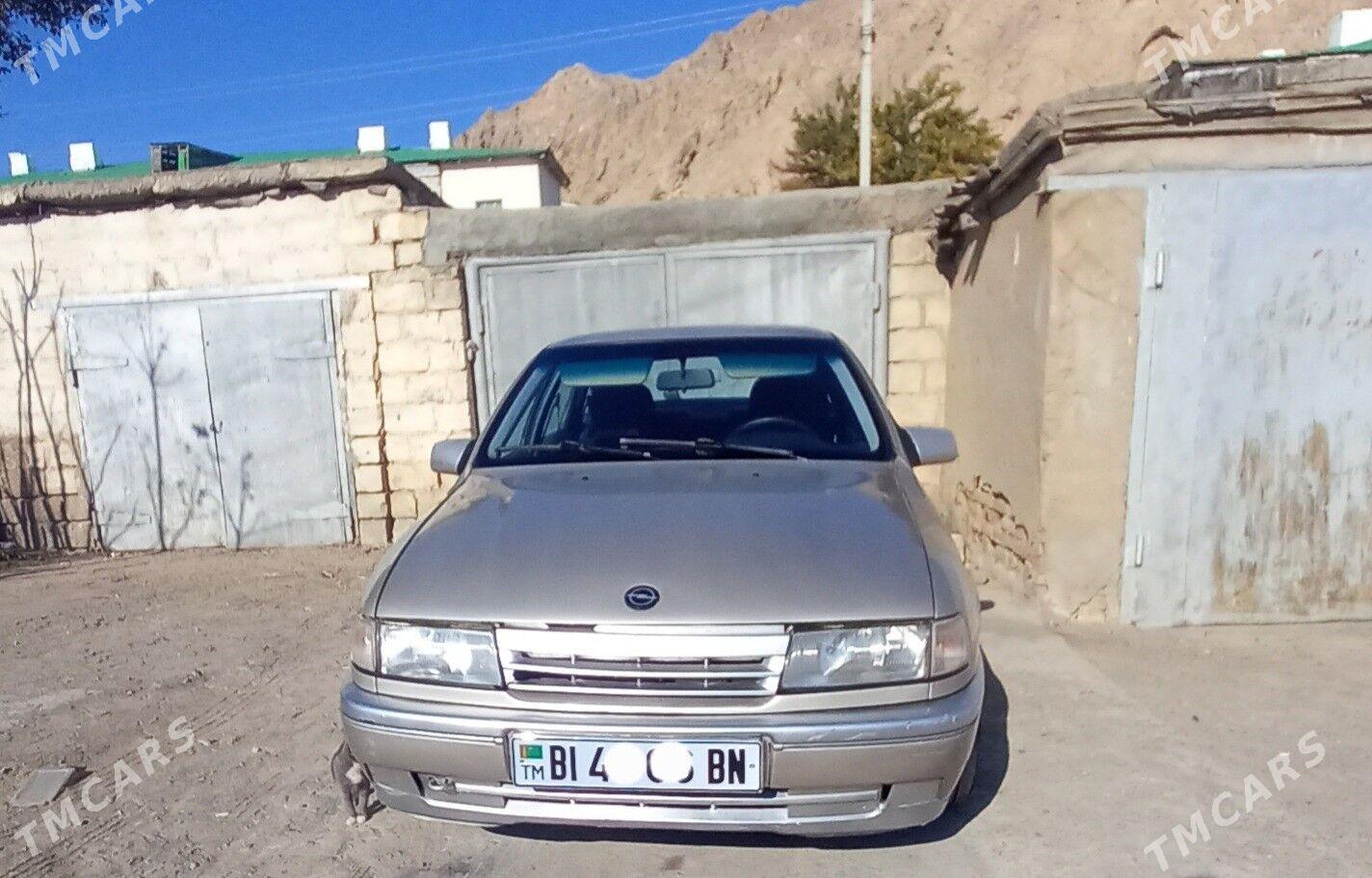 Opel Vectra 1991 - 39 000 TMT - Türkmenbaşy - img 3