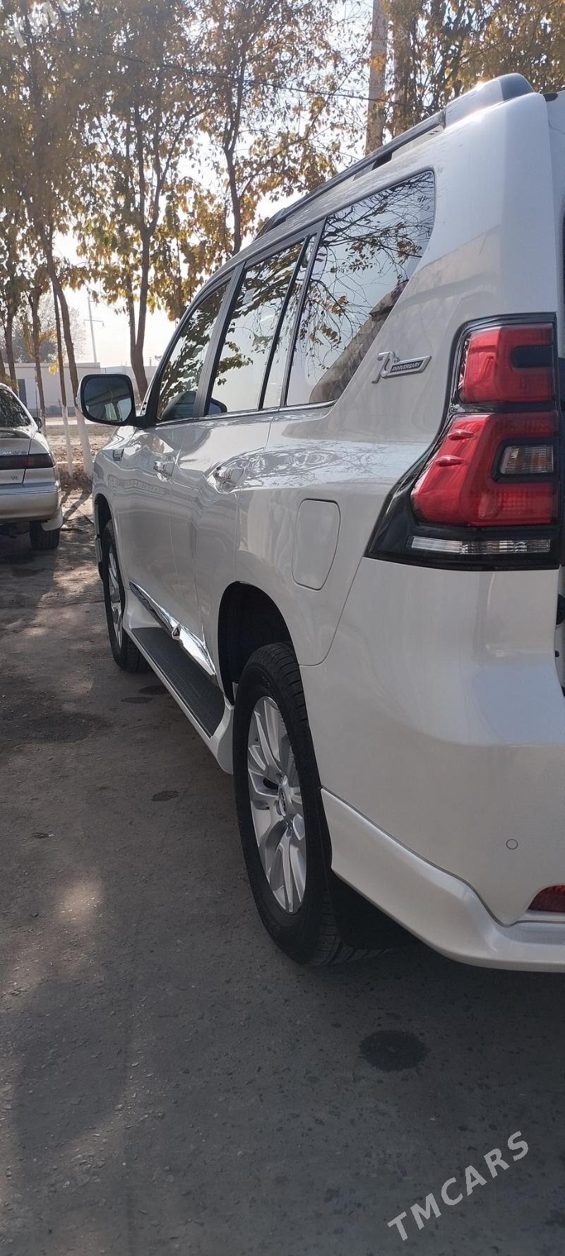Toyota Land Cruiser Prado 2023 - 1 100 000 TMT - Чарджоу - img 6