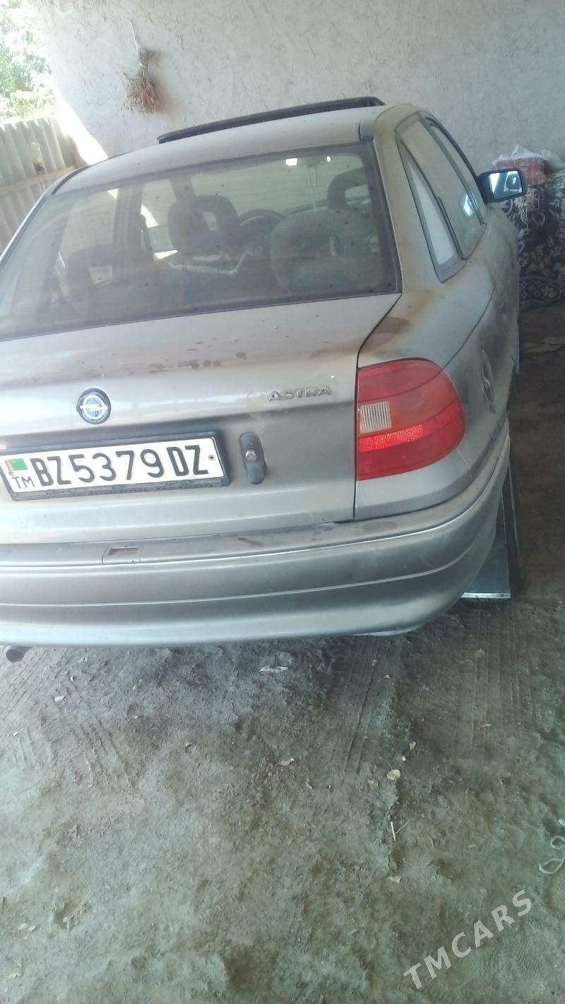 Opel Astra 1992 - 50 000 TMT - Болдумсаз - img 5