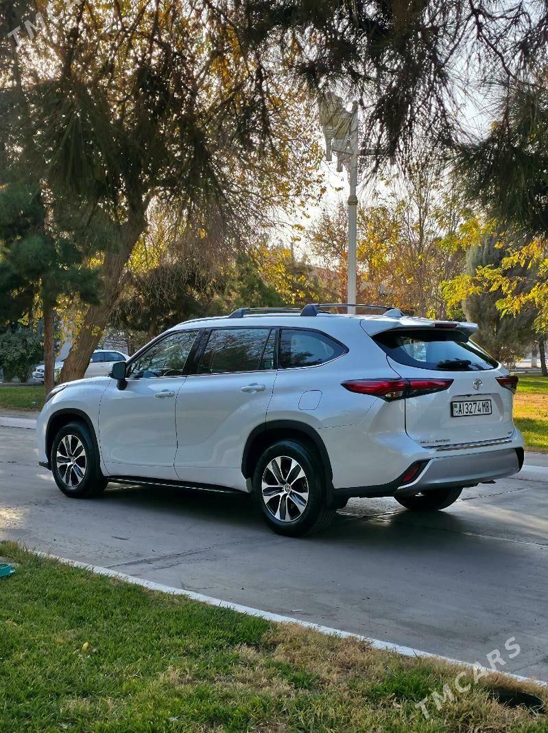 Toyota Highlander 2021 - 525 000 TMT - Мары - img 4