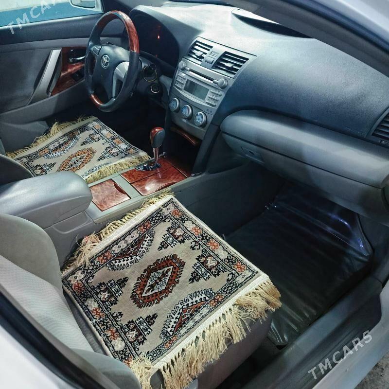 Toyota Camry 2010 - 187 000 TMT - Baýramaly - img 7