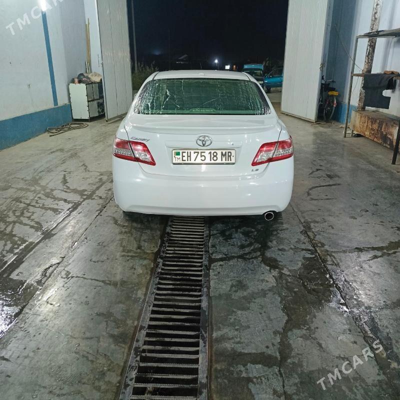 Toyota Camry 2010 - 187 000 TMT - Baýramaly - img 4