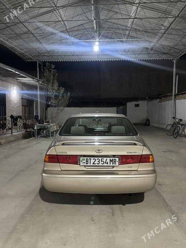 Toyota Camry 2000 - 125 000 TMT - Байрамали - img 3
