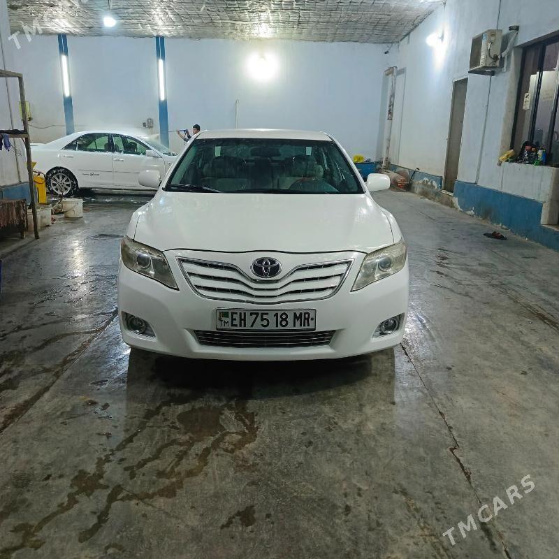 Toyota Camry 2010 - 187 000 TMT - Baýramaly - img 3