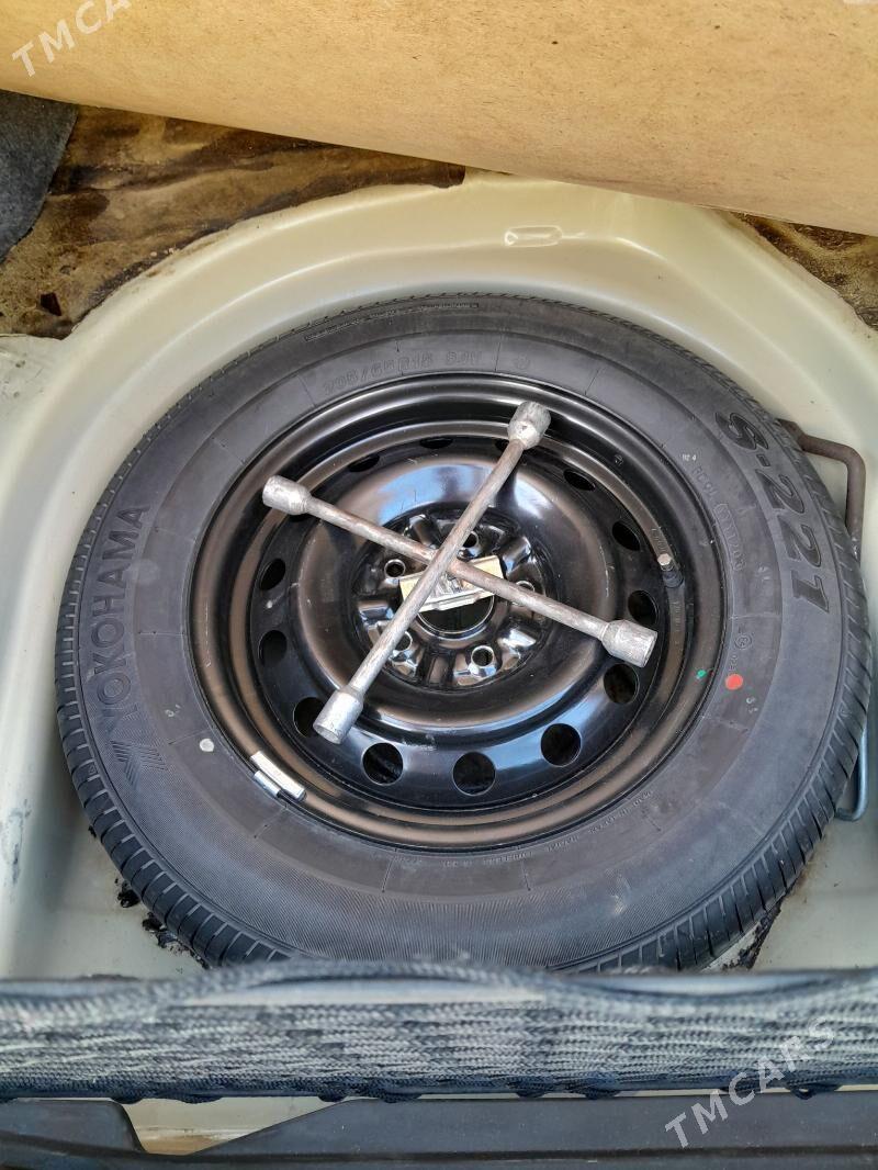 Toyota Camry 2003 - 170 000 TMT - Туркменабат - img 6