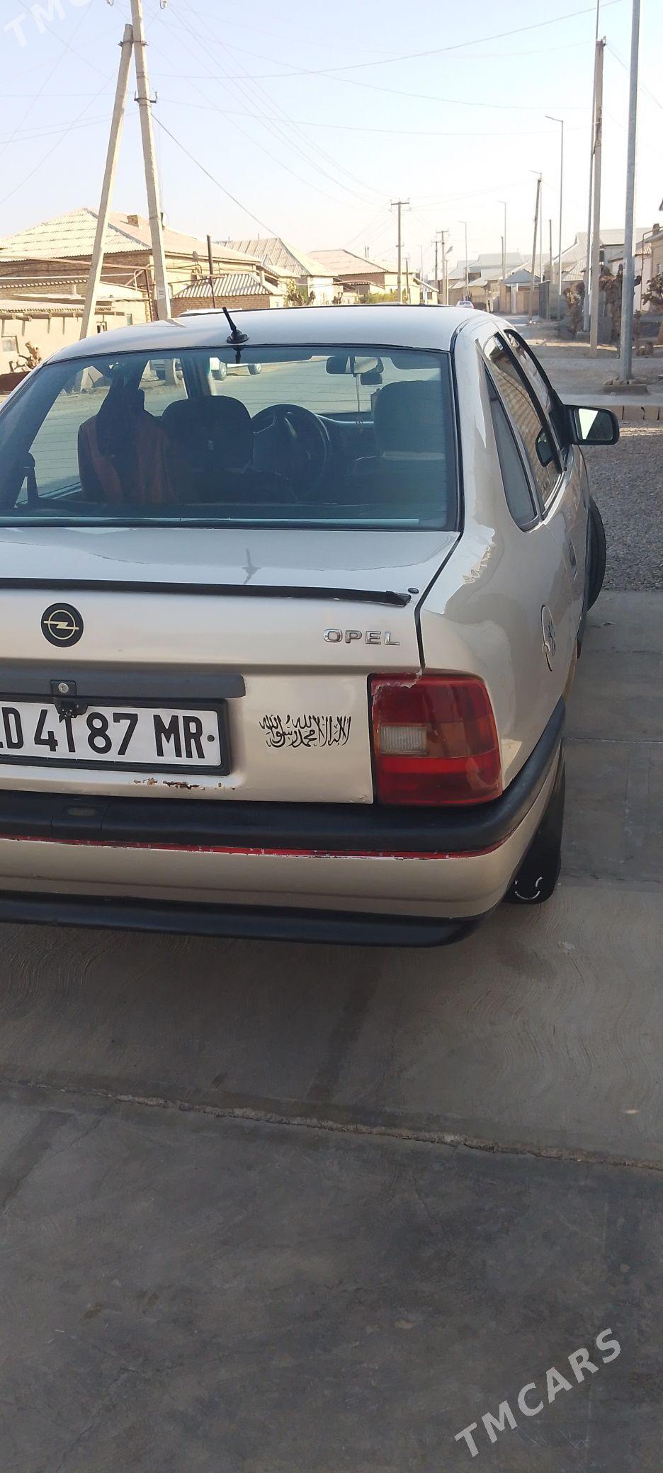 Opel Sintra 1990 - 40 000 TMT - Мары - img 3