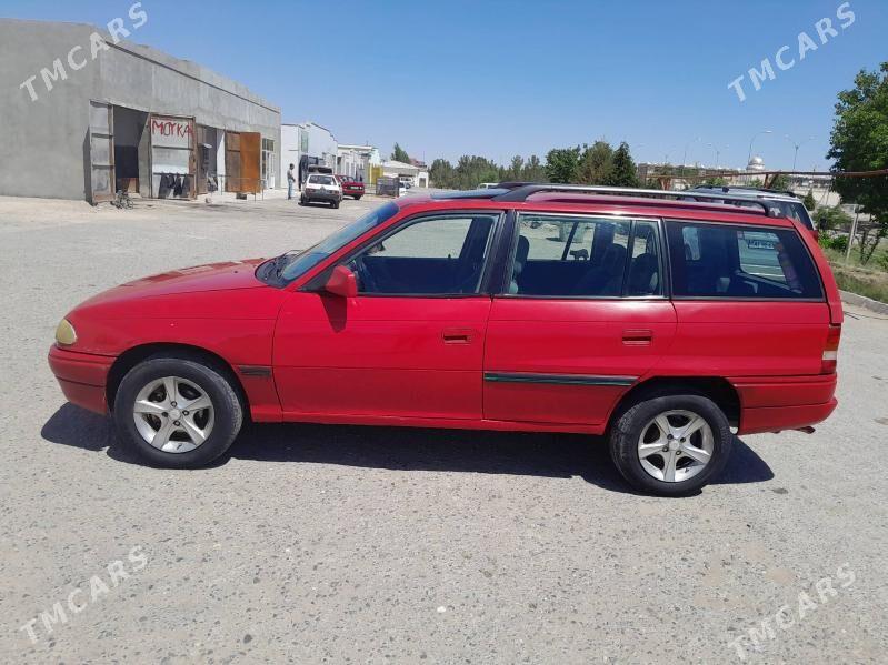Opel Astra 1992 - 125 000 TMT - Сейди - img 4