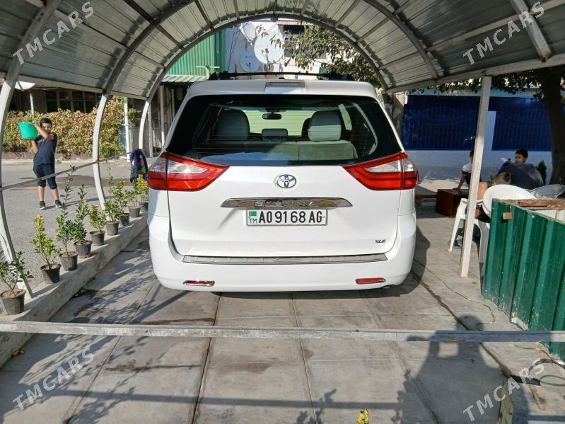 Toyota Sienna 2016 - 345 000 TMT - Ашхабад - img 4