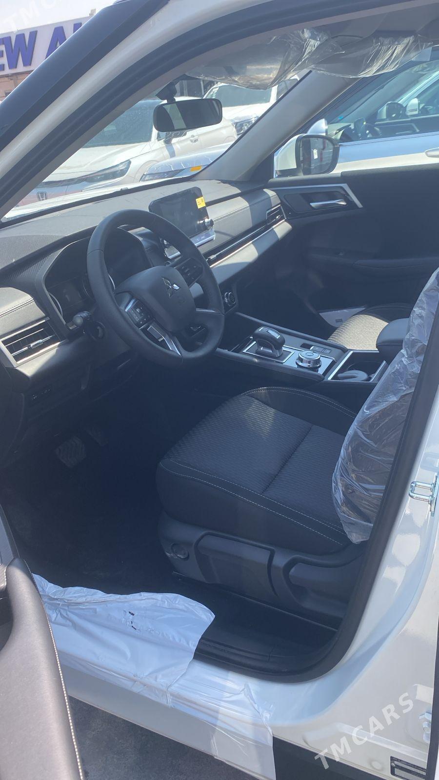 Mitsubishi Outlander 2025 - 437 000 TMT - Дашогуз - img 3