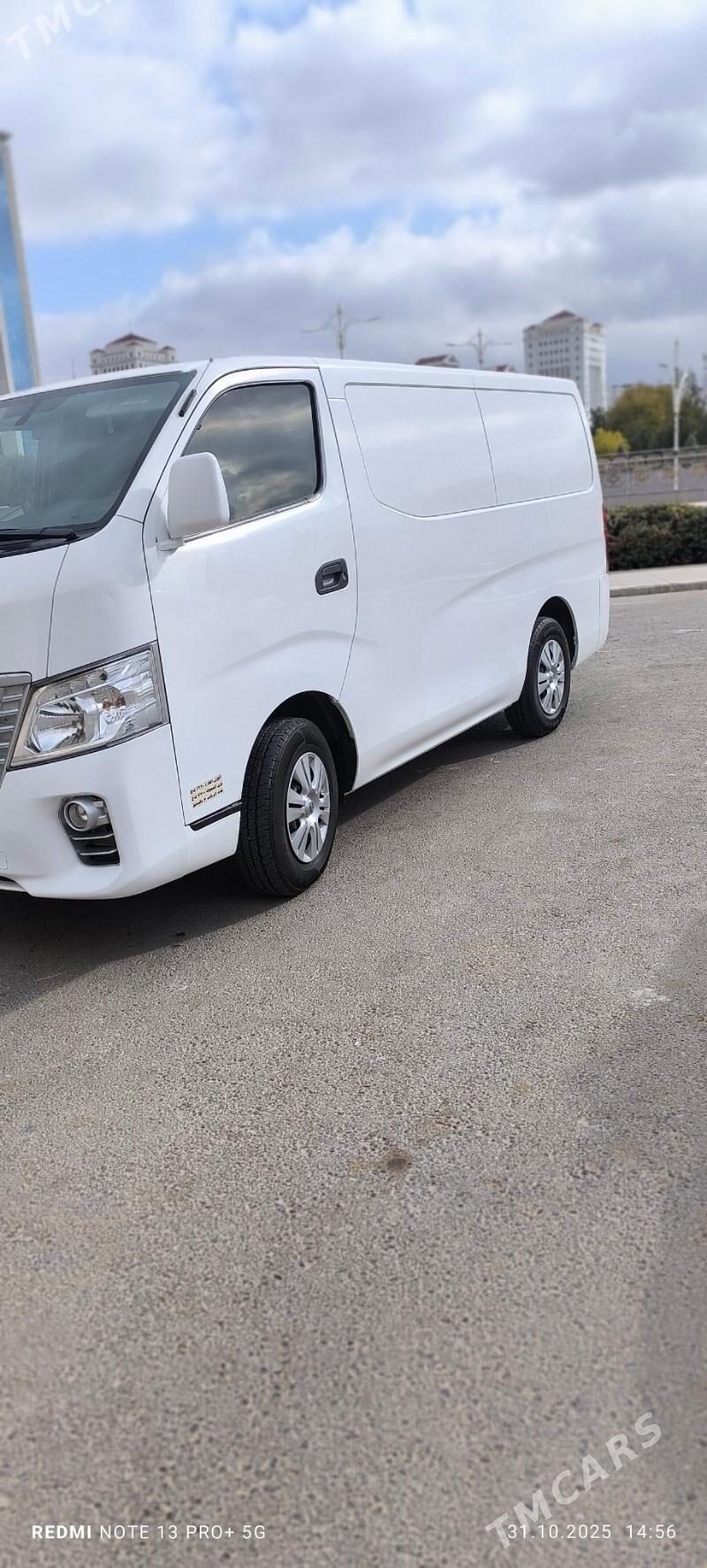 Nissan NV3500 2019 - 280 000 TMT - Aşgabat - img 4