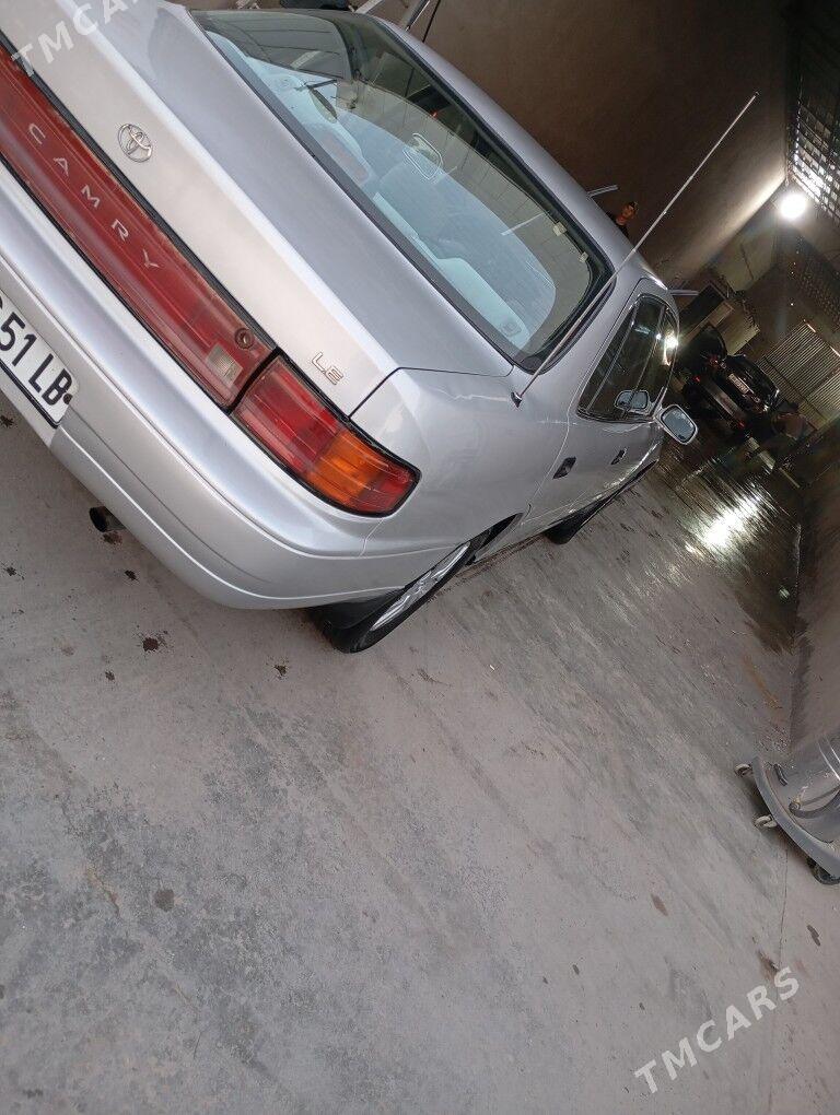 Toyota Camry 1992 - 100 000 TMT - Саят - img 3