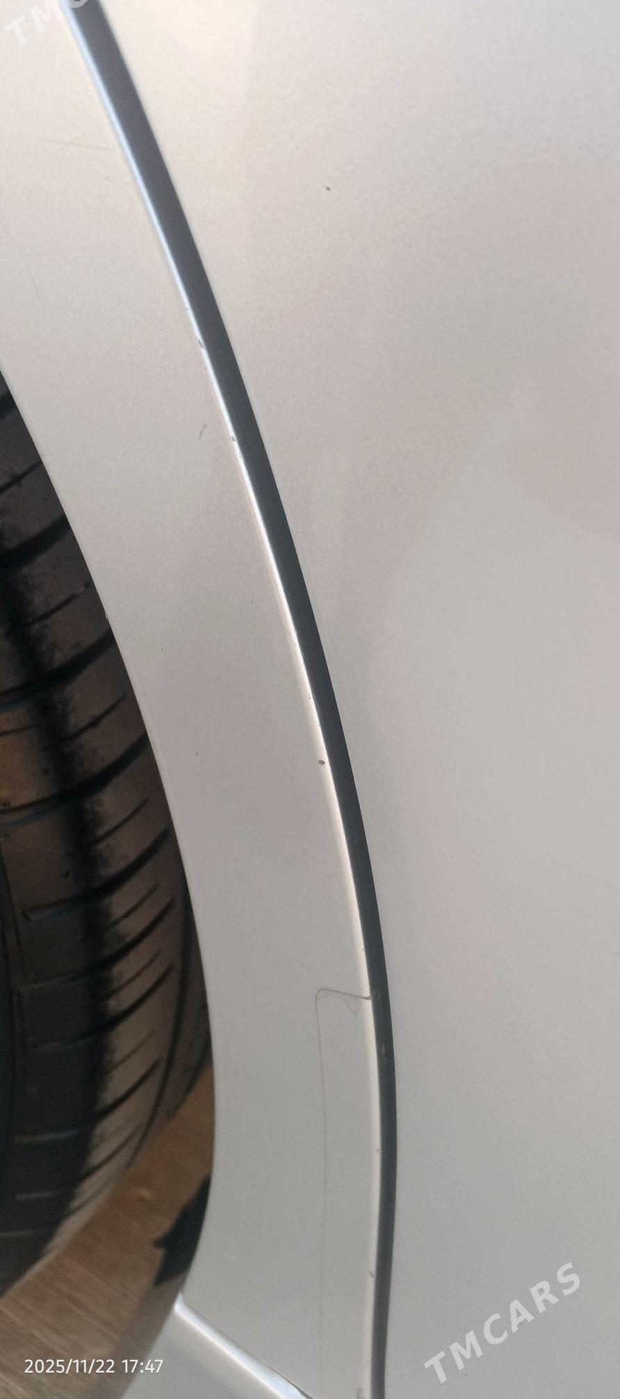 Toyota Camry 2011 - 235 000 TMT - Балканабат - img 3