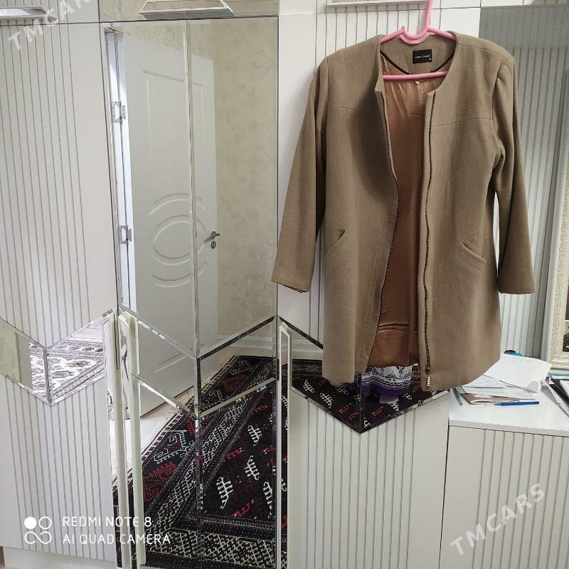 Bežowyý palto - Balkanabat - img 2