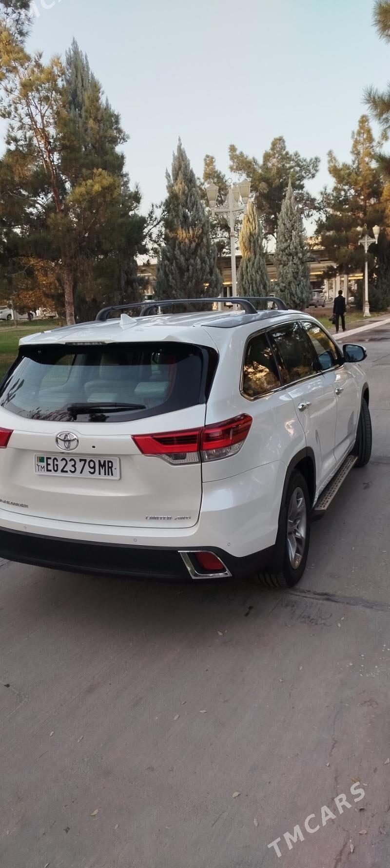 Toyota Highlander 2019 - 440 000 TMT - Мары - img 4