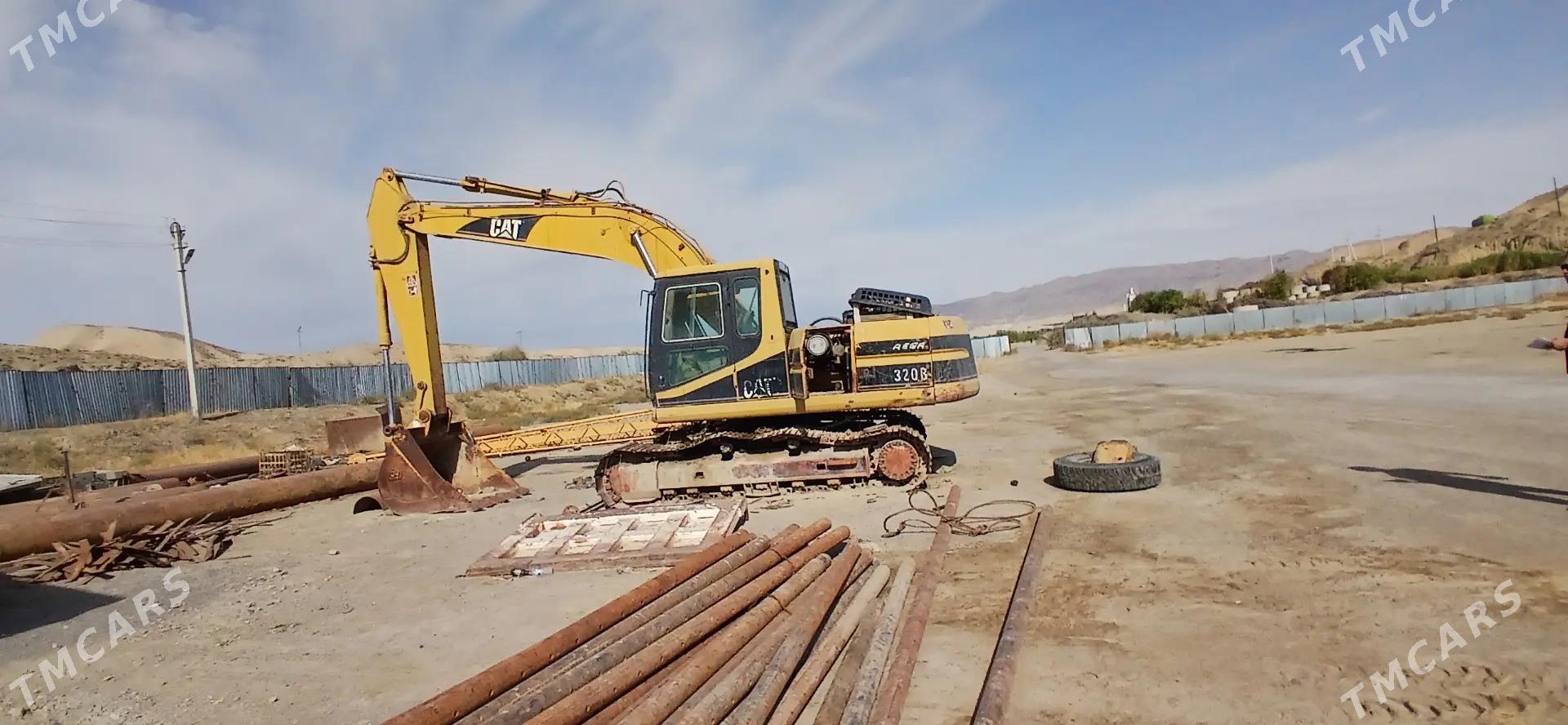 Caterpillar Excavator 2013 - 1 372 000 TMT - Махтумкули - img 4
