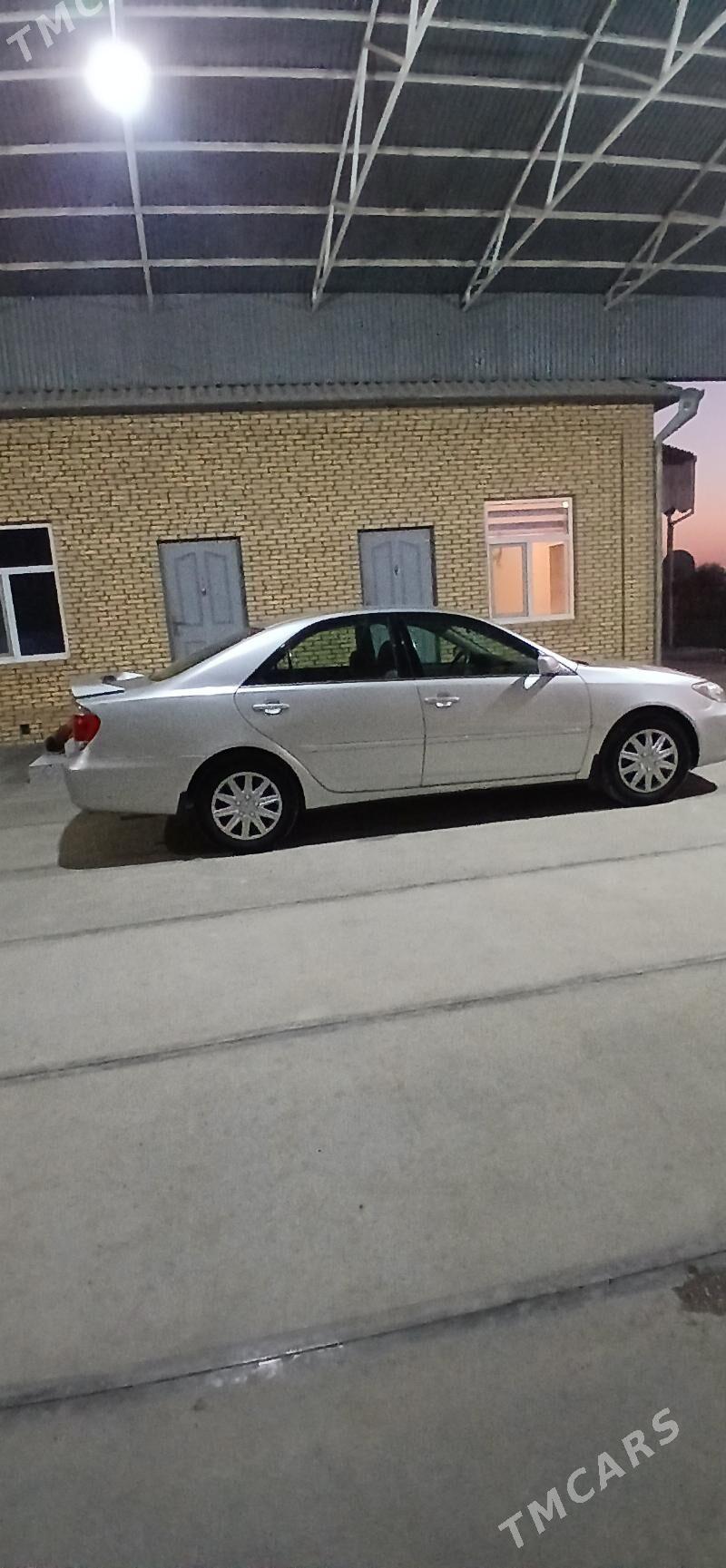 Toyota Camry 2005 - 185 000 TMT - Мары - img 2