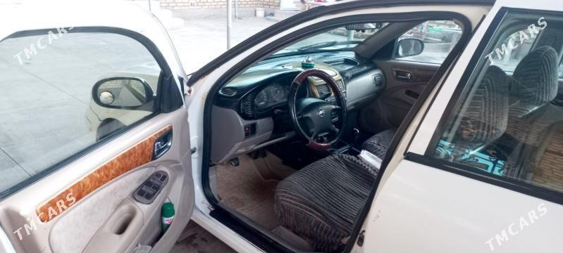 Nissan Sunny 2002 - 65 000 TMT - Кёнеургенч - img 4