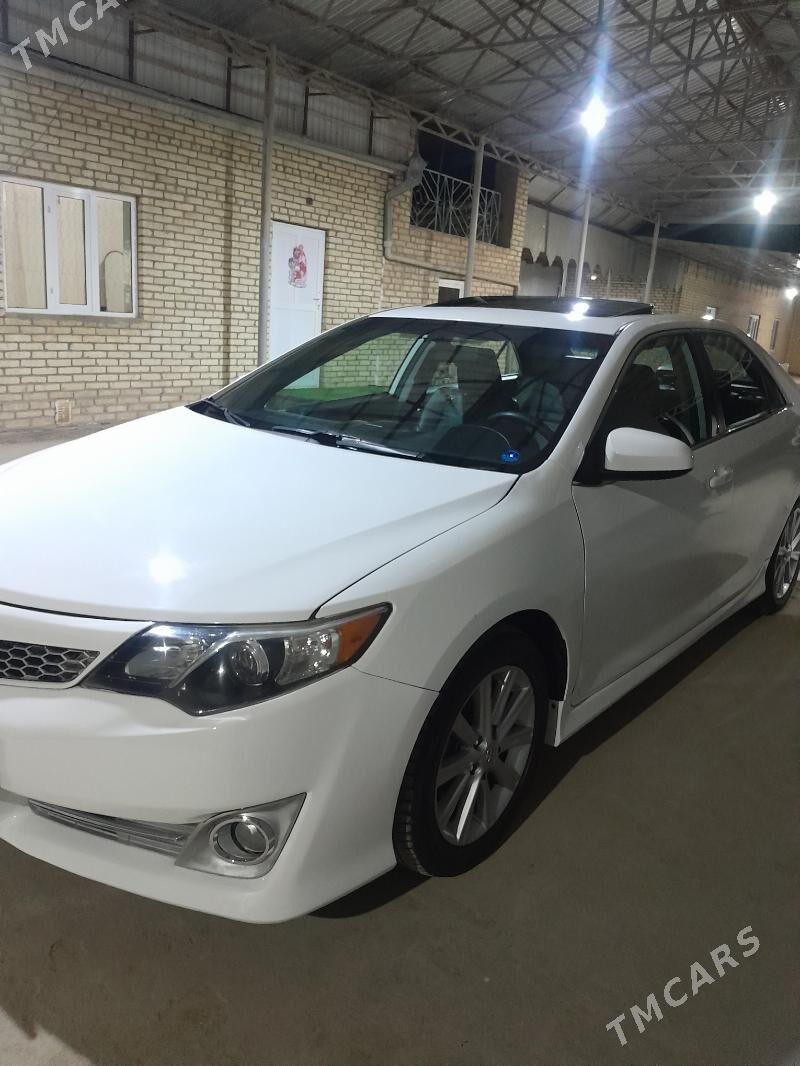 Toyota Camry 2012 - 225 000 TMT - Baýramaly - img 2