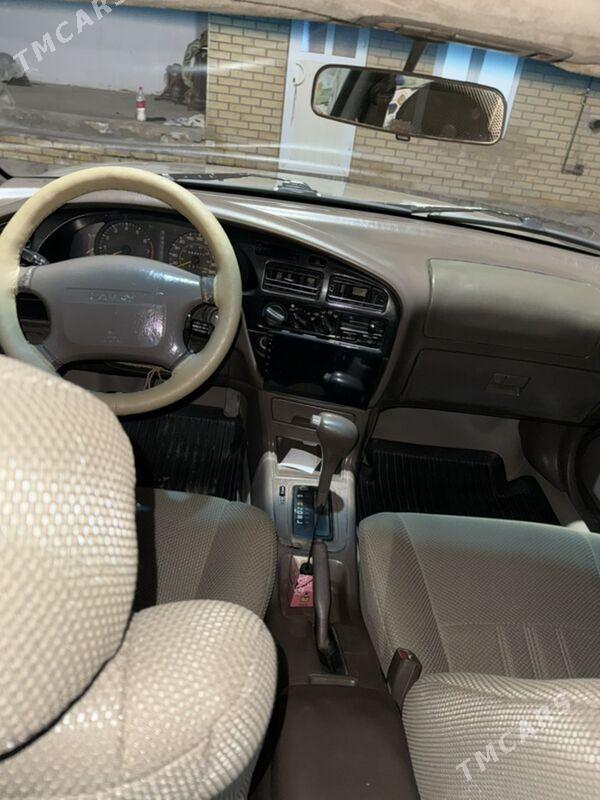 Toyota Camry 1996 - 110 000 TMT - Саят - img 2