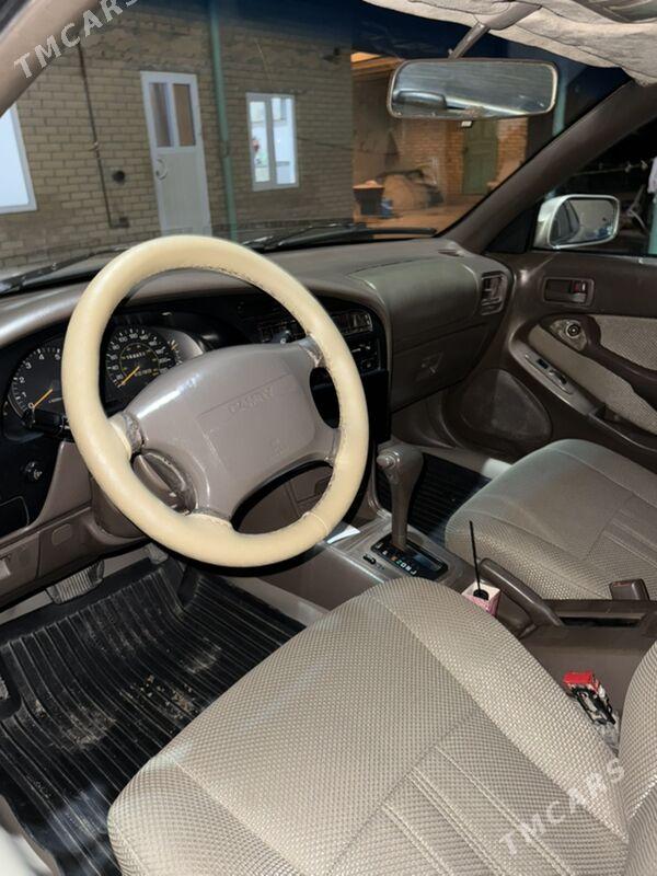 Toyota Camry 1996 - 110 000 TMT - Саят - img 3