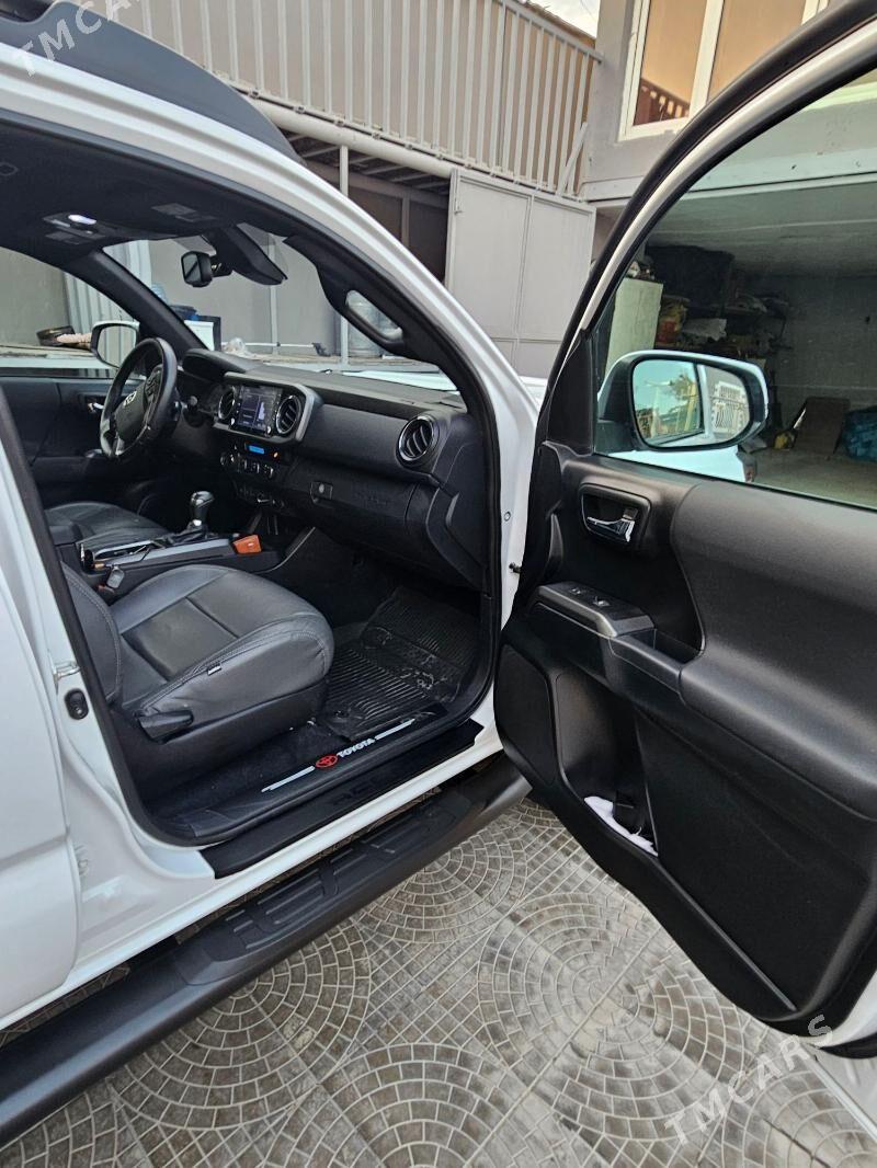 Toyota Tacoma 2021 - 390 000 TMT - Aşgabat - img 5
