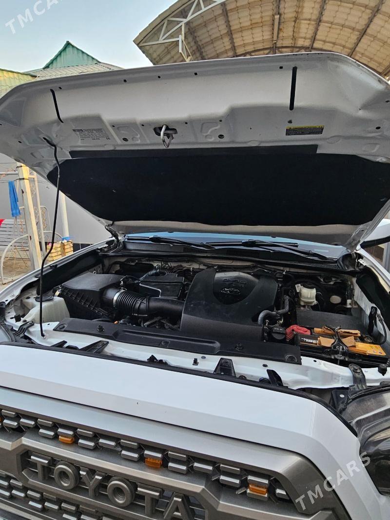 Toyota Tacoma 2021 - 390 000 TMT - Aşgabat - img 3