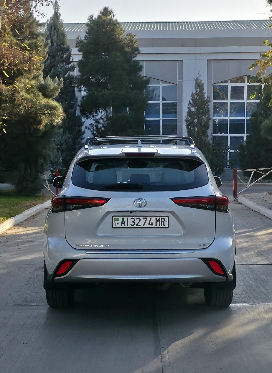 Toyota Highlander 2021 - 525 000 TMT - Мары - img 10