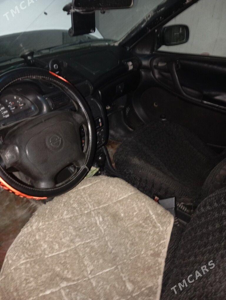 Opel Astra 1997 - 60 000 TMT - Шабатский этрап - img 1